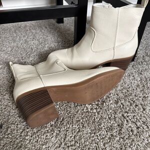 Old Navy Cream Ankle Booties with Stacked Brown Heel